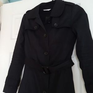 Like NEW cassic black trench coat